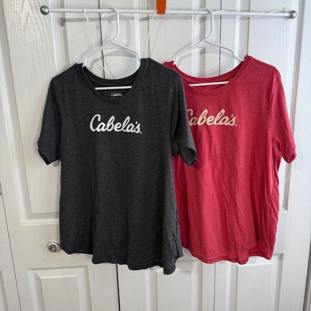 Cabela’s 2 gray red‎ short sleeve logo tees size XL